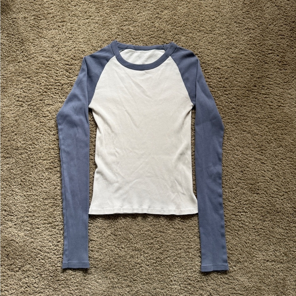 White and Blue Long Sleeve Fitted Shirt